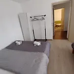 Vera Apartment